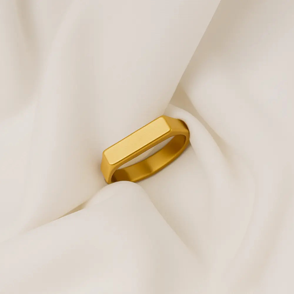 Aureus Edge Band Ring