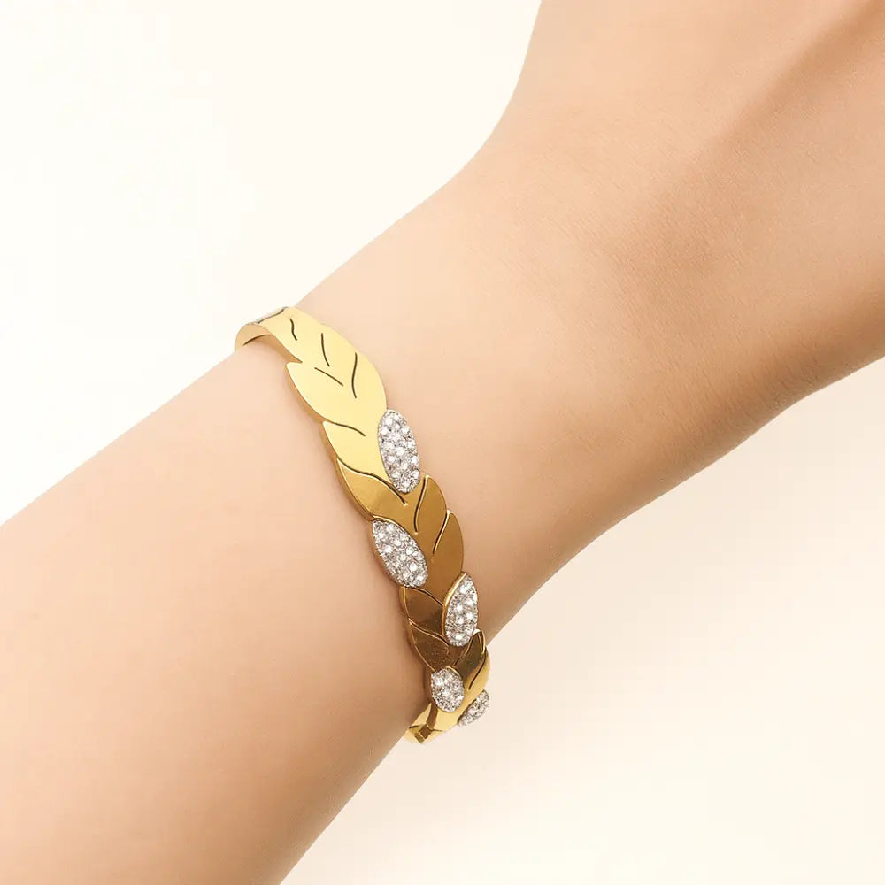 Golden Laurel Crystal Bangle