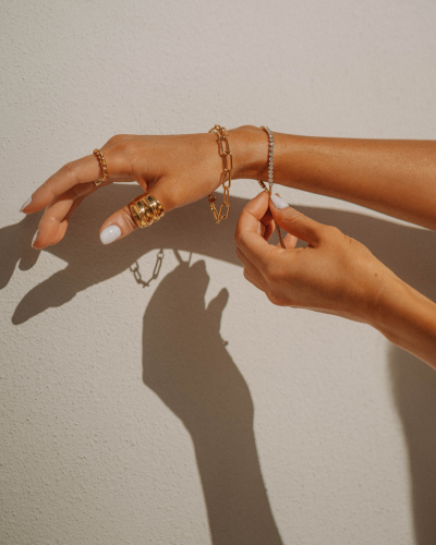 Stylish Bracelets for Women – Fashion Bangles & Charm Bracelets in Pakistan