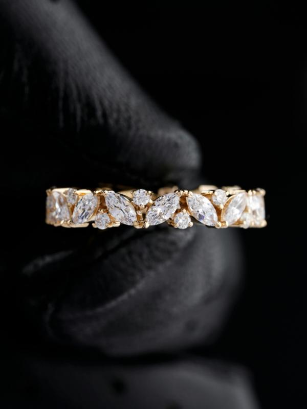 Trendy Rings for Women – Elegant Fashion & Statement Rings in Pakistan
