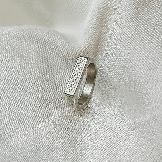 Titan Geo Band Ring