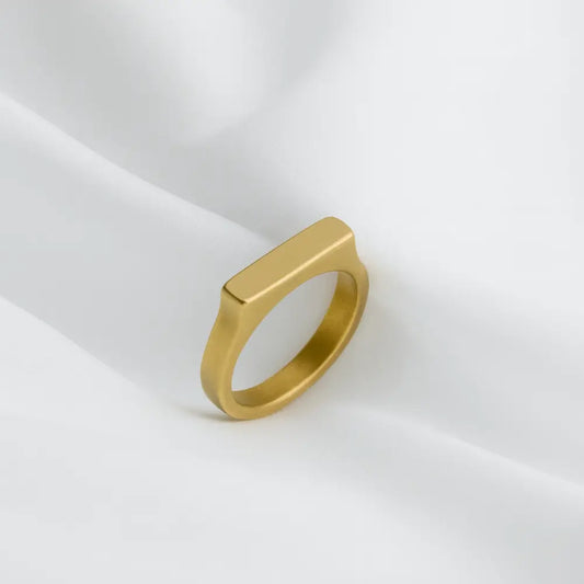 Aureus Edge Band Ring
