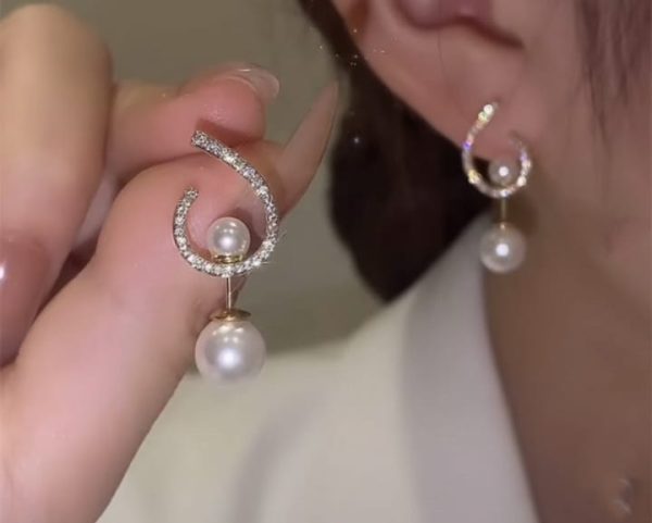 Elegant Zircon Pearl Stud Earrings for Women
