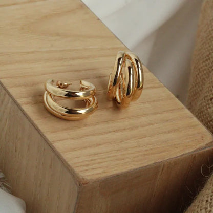 Punk Oval Hoop Earrings for Women – Minimalist Geometric