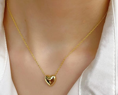 Heart Pendant Necklace for Women – Stainless Steel, Elegant Gift